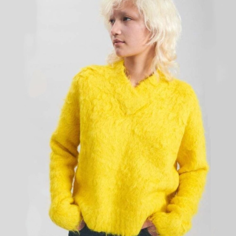 RACHEL COMEY Citron Alpaca Wool pullover sweater Yellow Fuzzy V-Neck